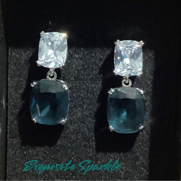 - 💋Elegant White and Teal Zircon Drop Earrings - Picture 6 of 16